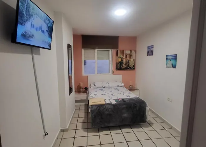 Muy Céntrica.
