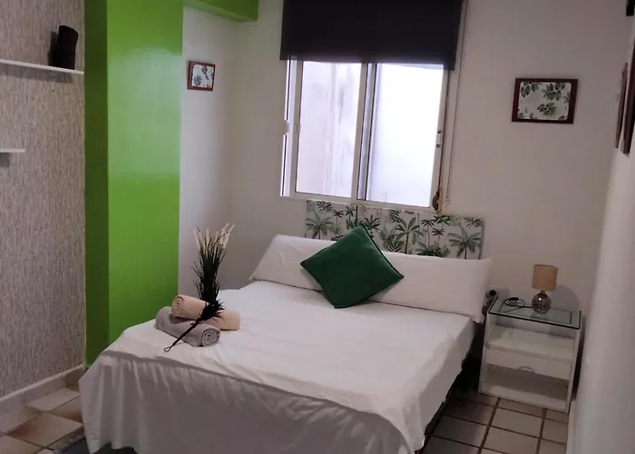Muy Céntrica.